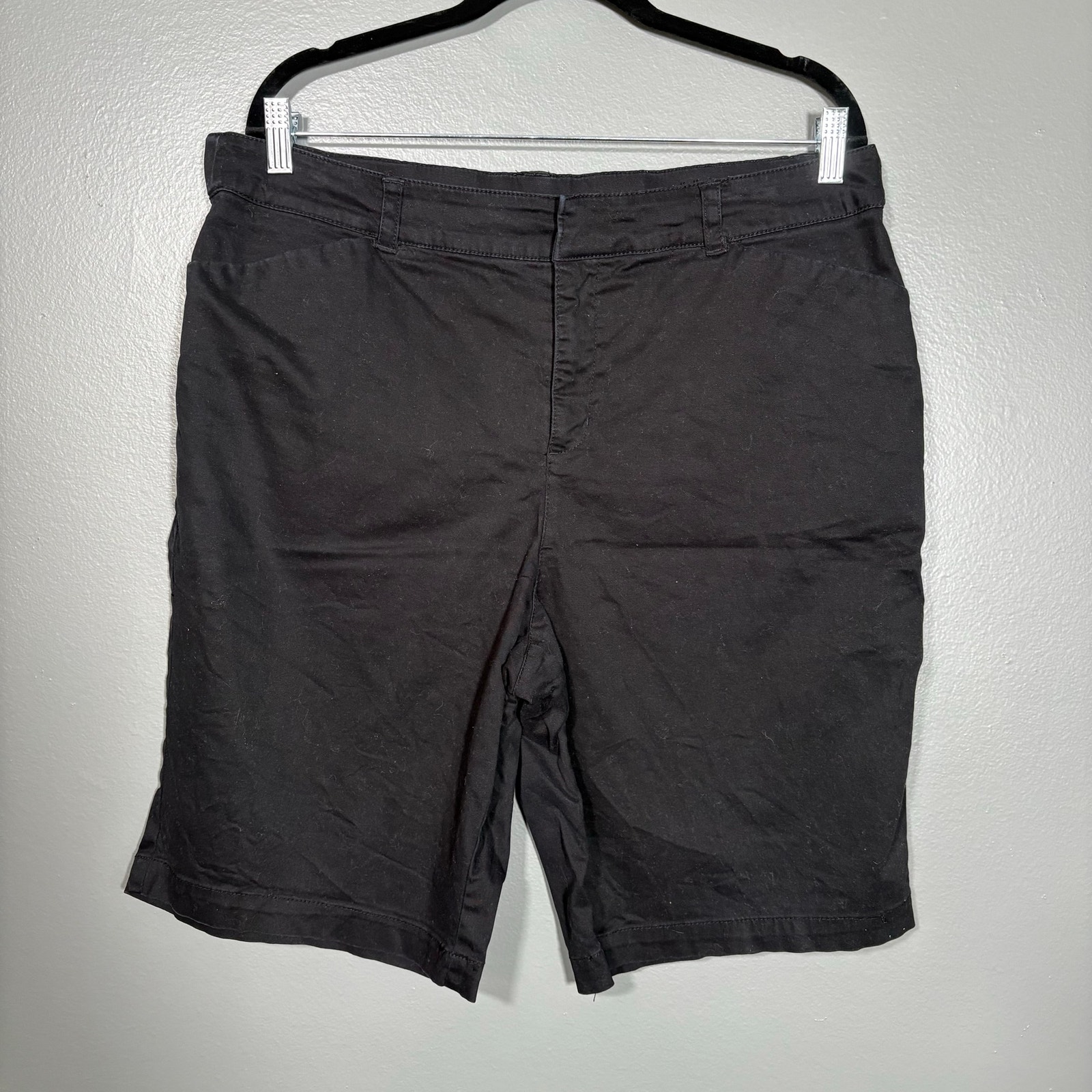 Croft & Barrow Classic Fit Black Chino Bermuda Shorts - 16 - Women's Plus Size